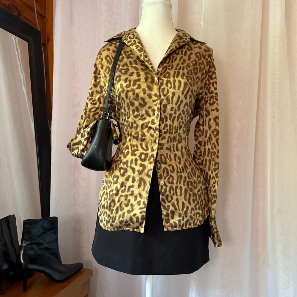 Y2K Jones New York 100% Silk Leopard Print Blouse Sz Medium Y2K Going Out Chic
